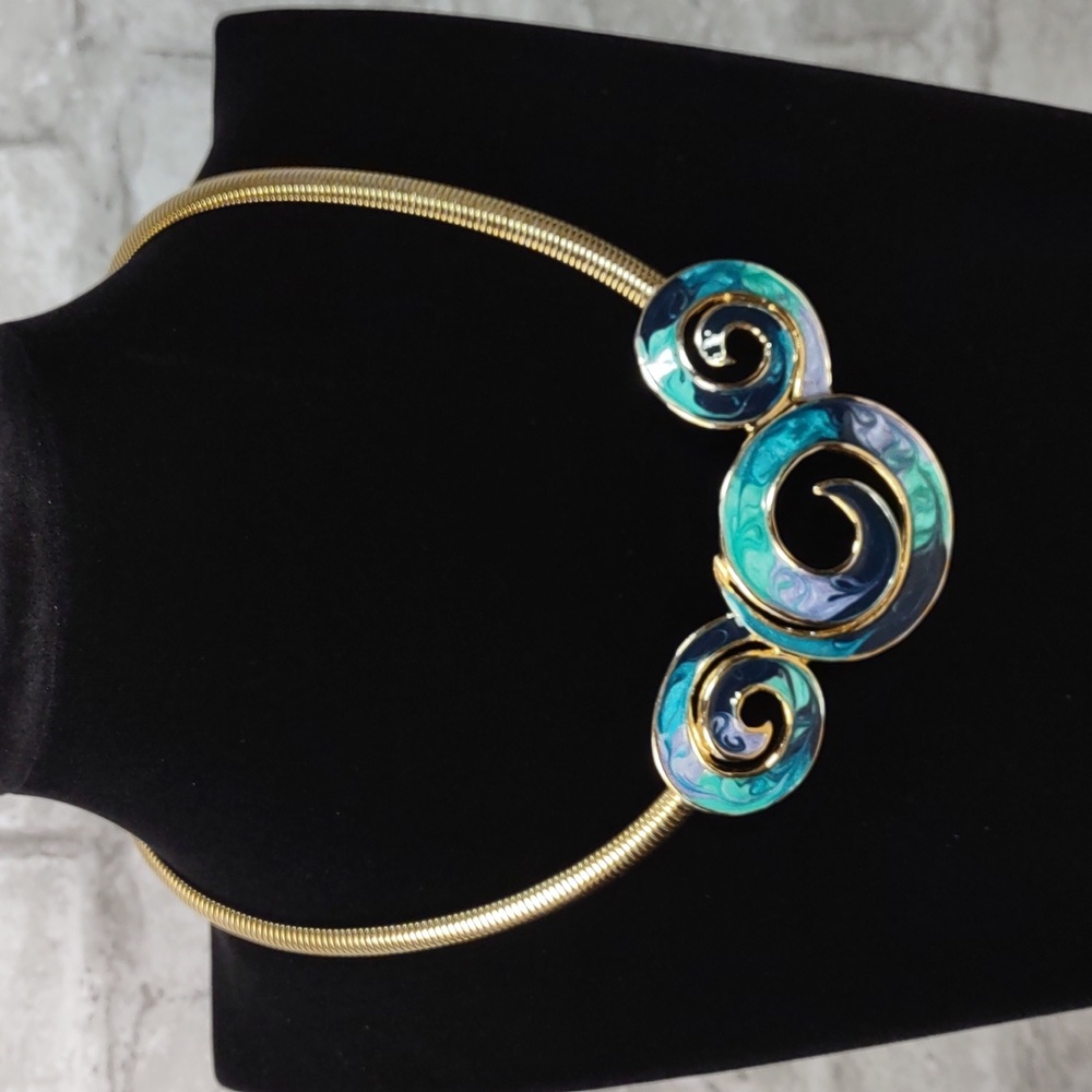 Goldtone Enameled Swirls Collar Style Necklace